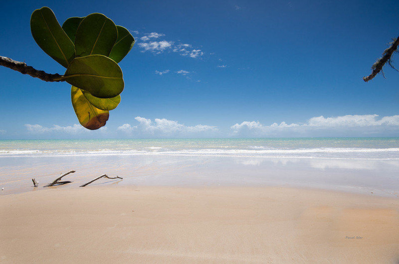 Fotografia das praias de Cumuruxatiba - Estado de Bahia