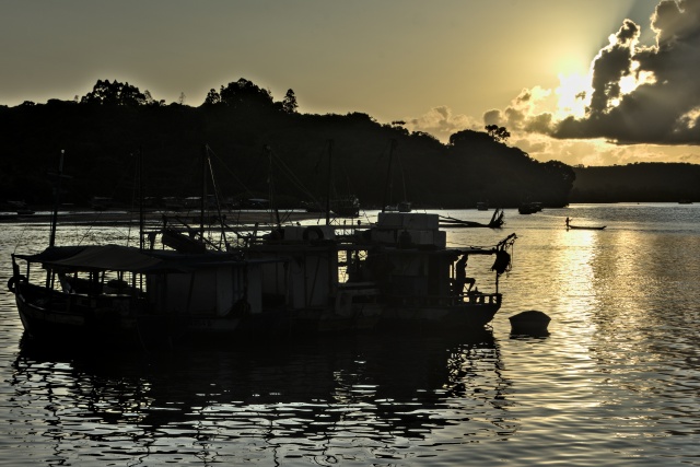 Fotografia de Itacaré avec le fleuve Rio de Contas et l'océan