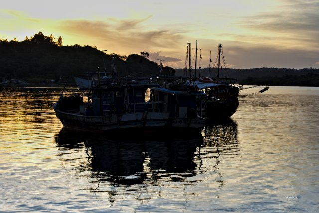 Fotografia de Itacaré avec le fleuve Rio de Contas et l'océan